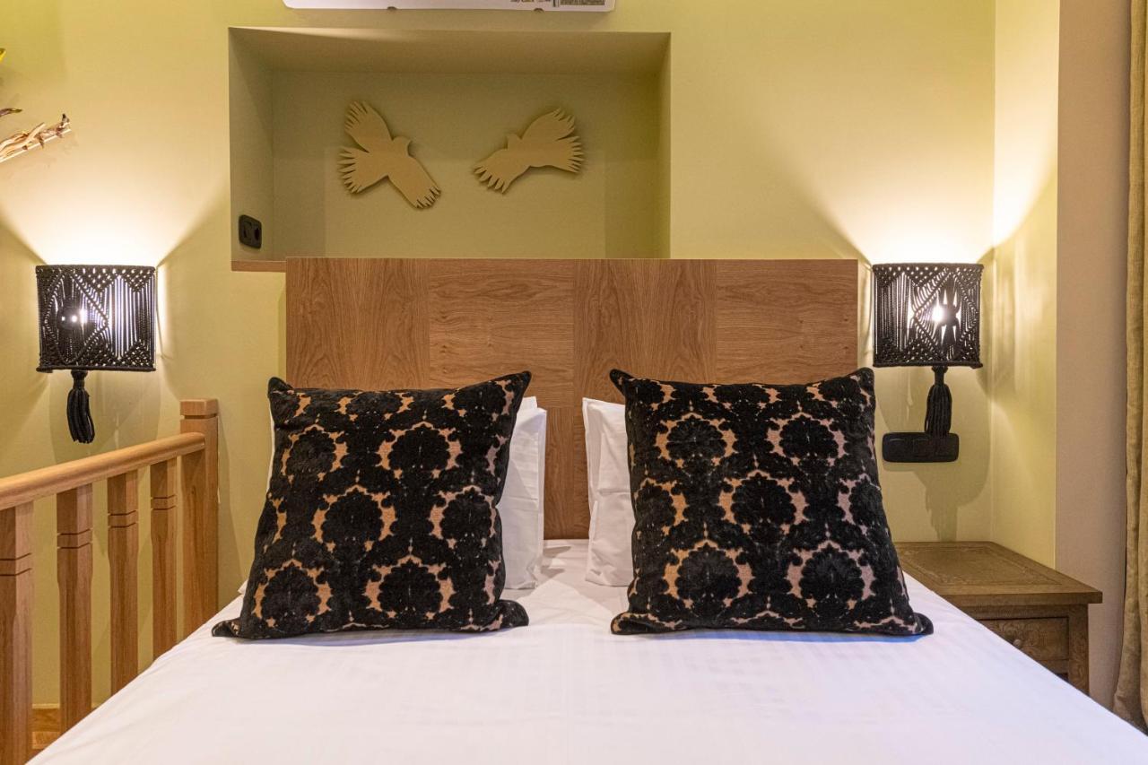 Ipelhome - Plaka Boutique Apartments เอเธนส์ ภายนอก รูปภาพ