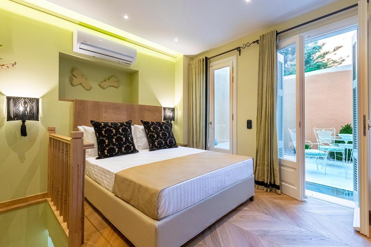 Ipelhome - Plaka Boutique Apartments เอเธนส์ ภายนอก รูปภาพ