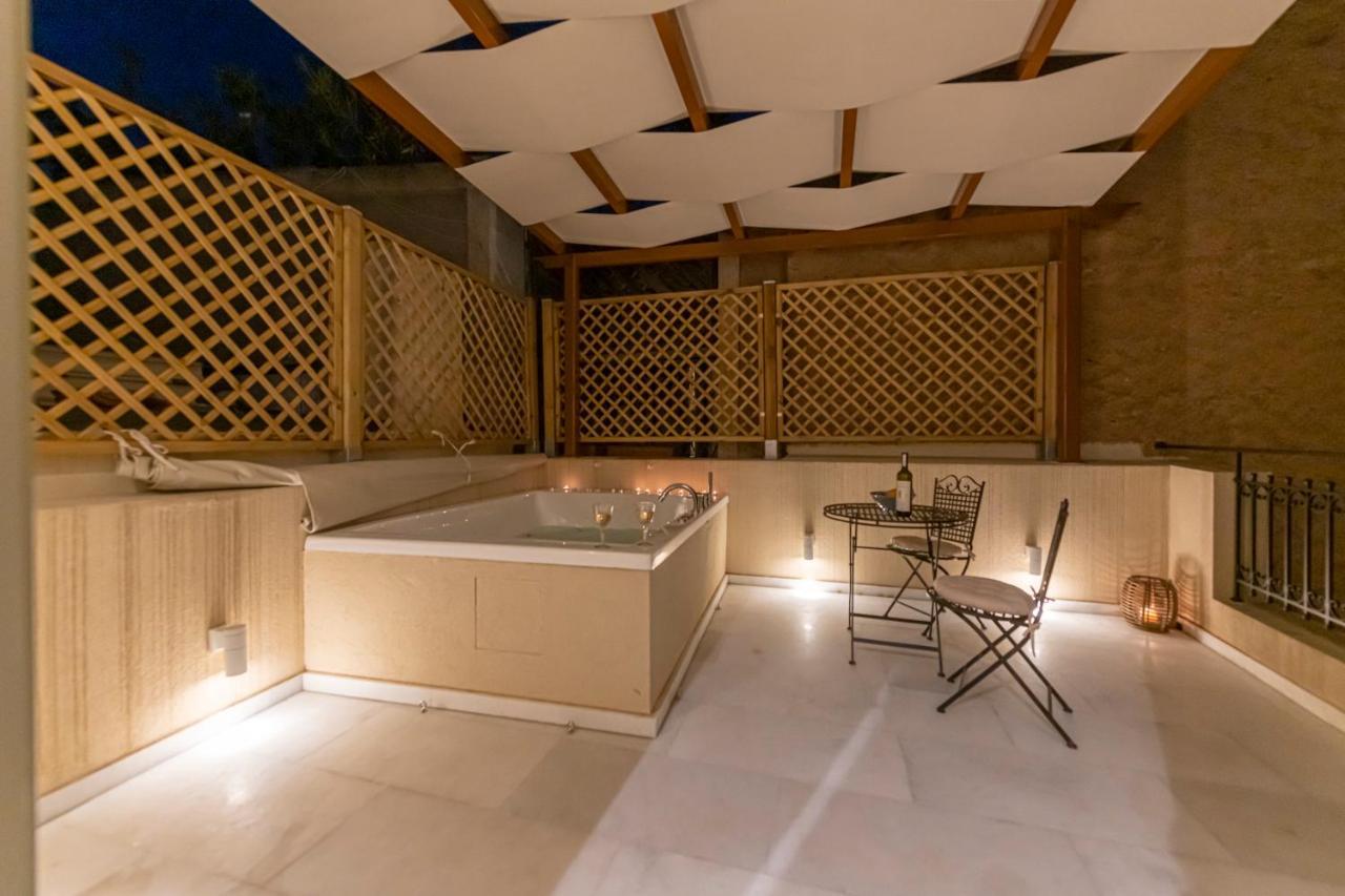 Ipelhome - Plaka Boutique Apartments เอเธนส์ ภายนอก รูปภาพ