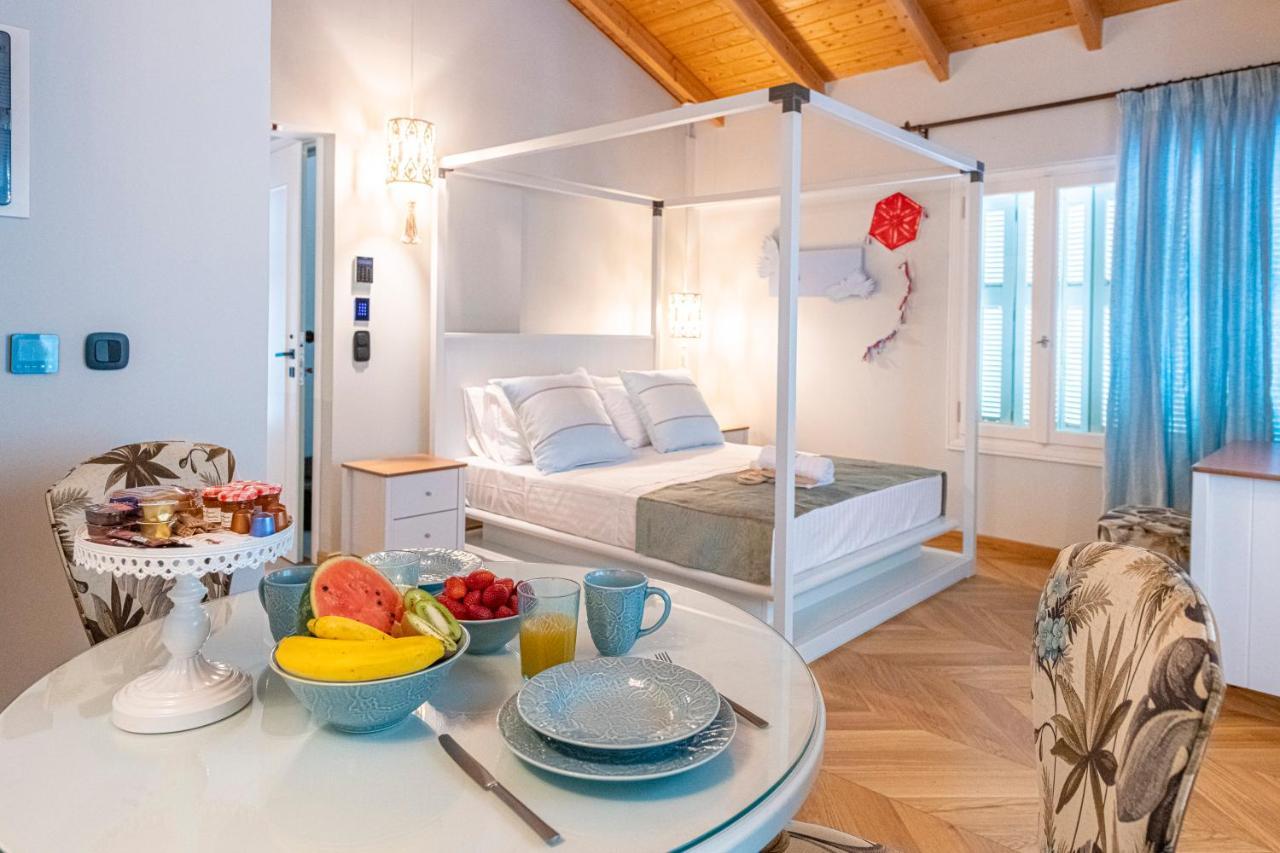 Ipelhome - Plaka Boutique Apartments เอเธนส์ ภายนอก รูปภาพ