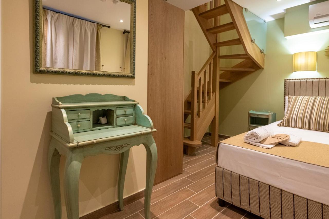 Ipelhome - Plaka Boutique Apartments เอเธนส์ ภายนอก รูปภาพ